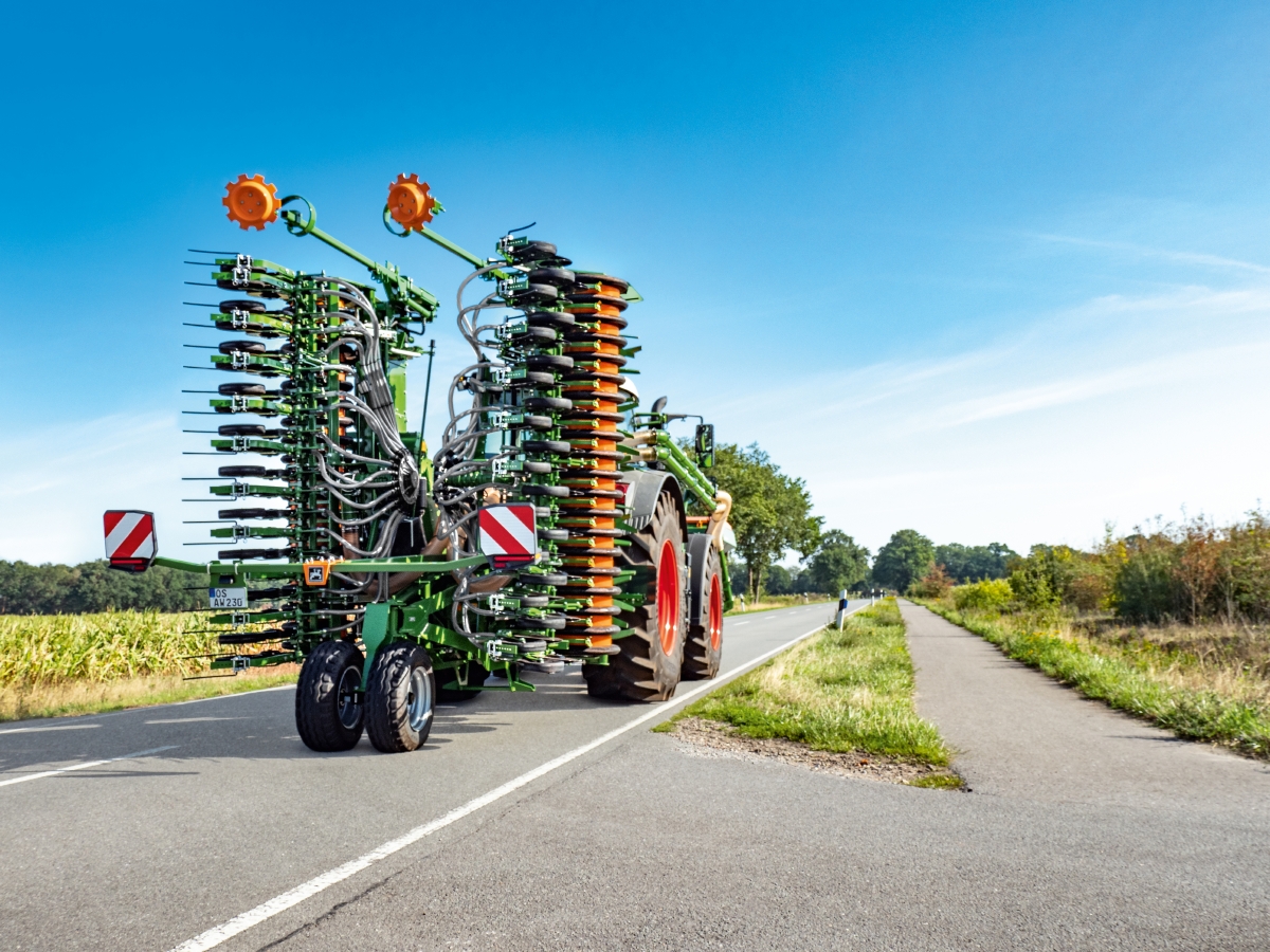 2. Amazone Avant 02