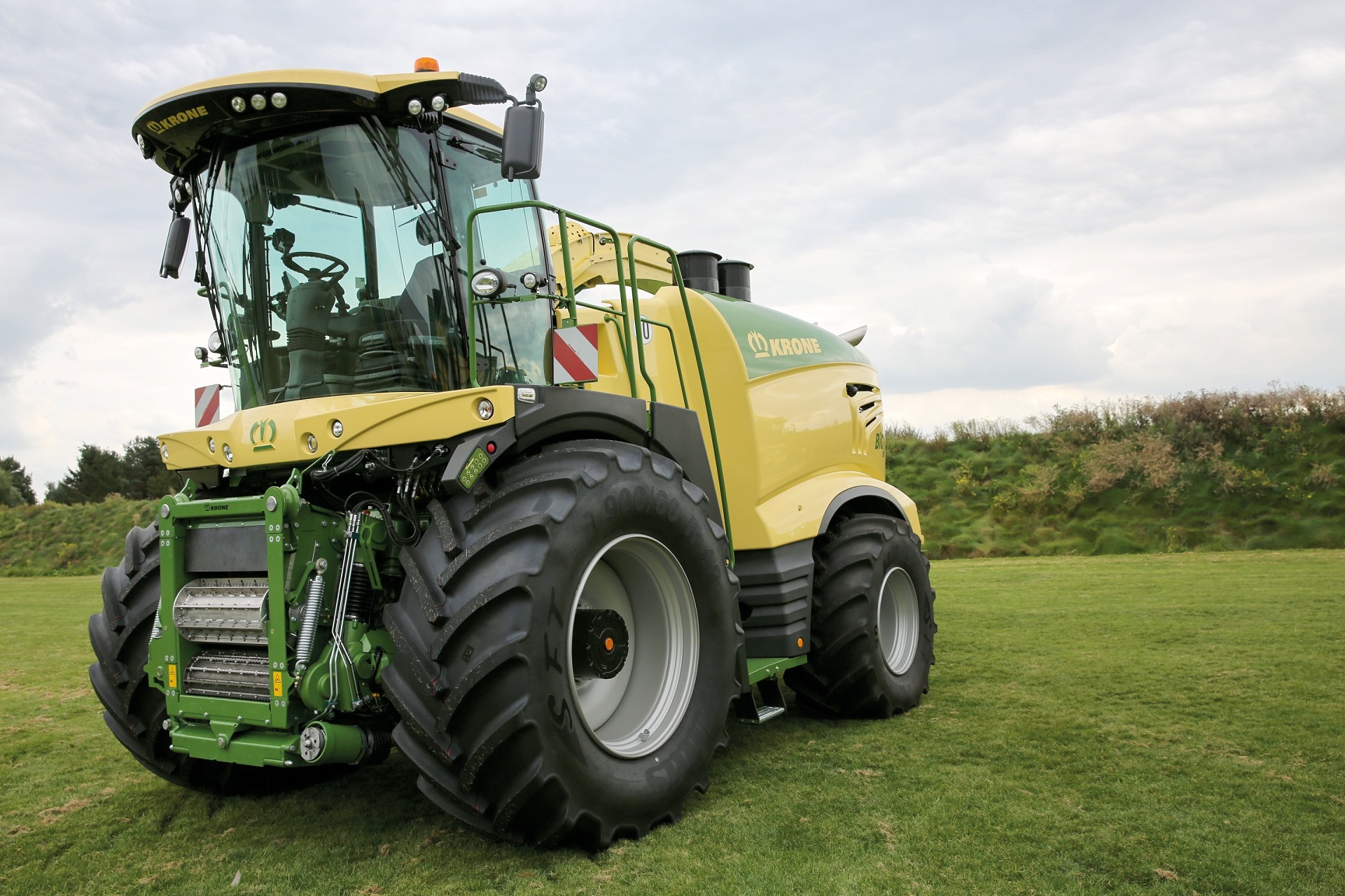 Krone BiG X 880 купить в Москве, по выгодной цене с доставкой